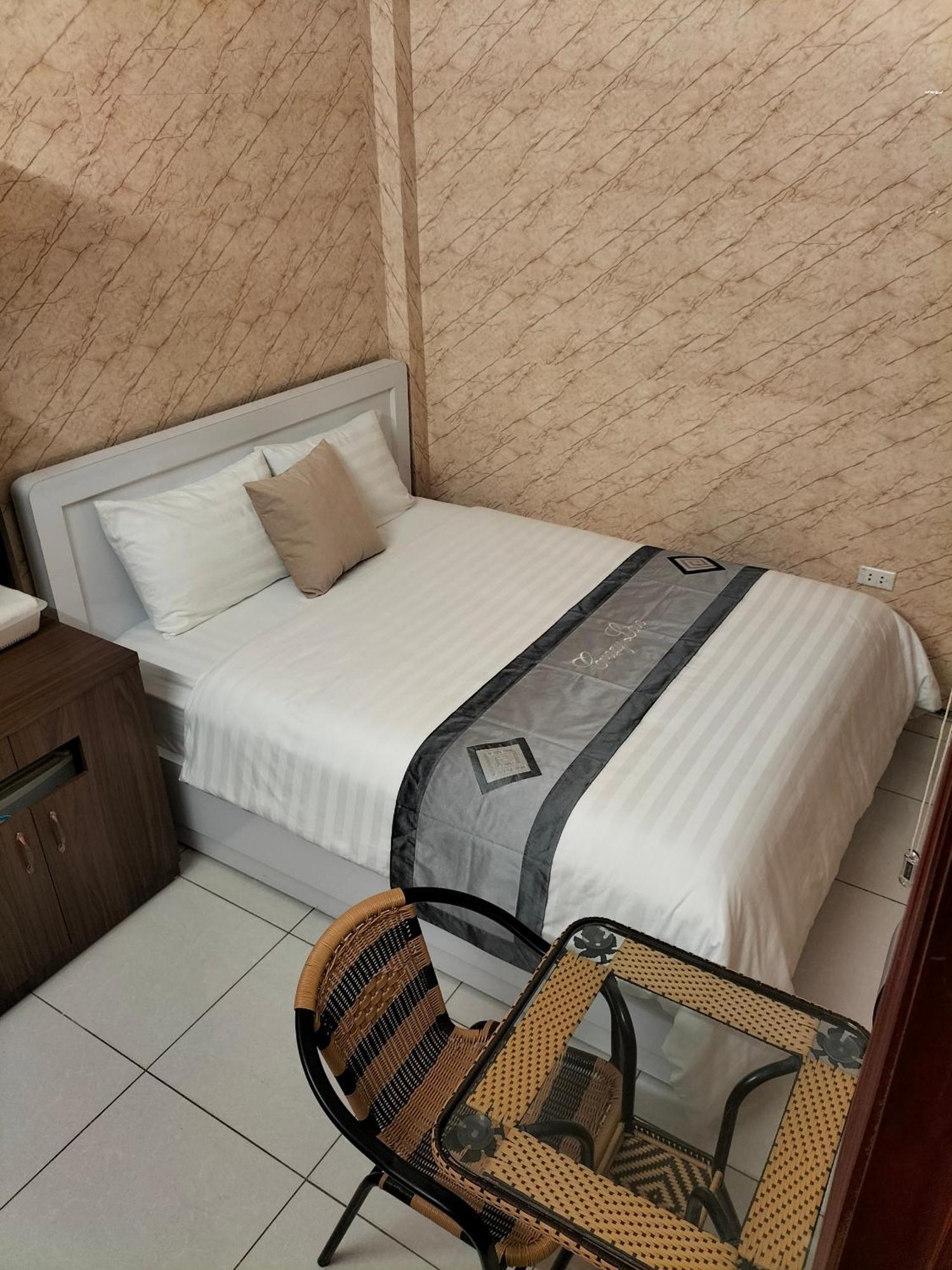 Roma Hotel Noi Bai Airport Ханой Экстерьер фото